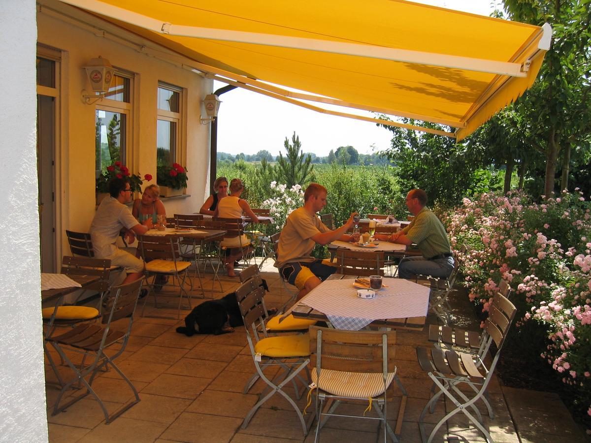Apfelbluete Bed & Breakfast 8 Km Vom Bodensee Salem  Exteriör bild